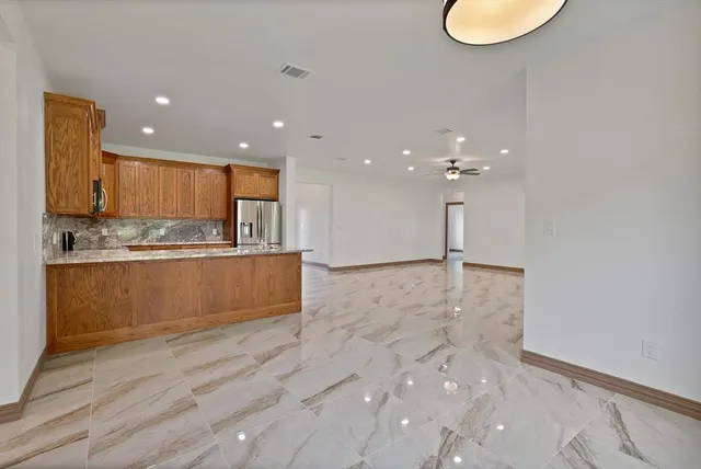 $405,000 | 206 Hix Road, Cleburne, TX 76031