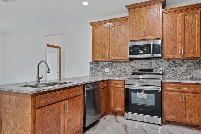 $405,000 | 206 Hix Road, Cleburne, TX 76031