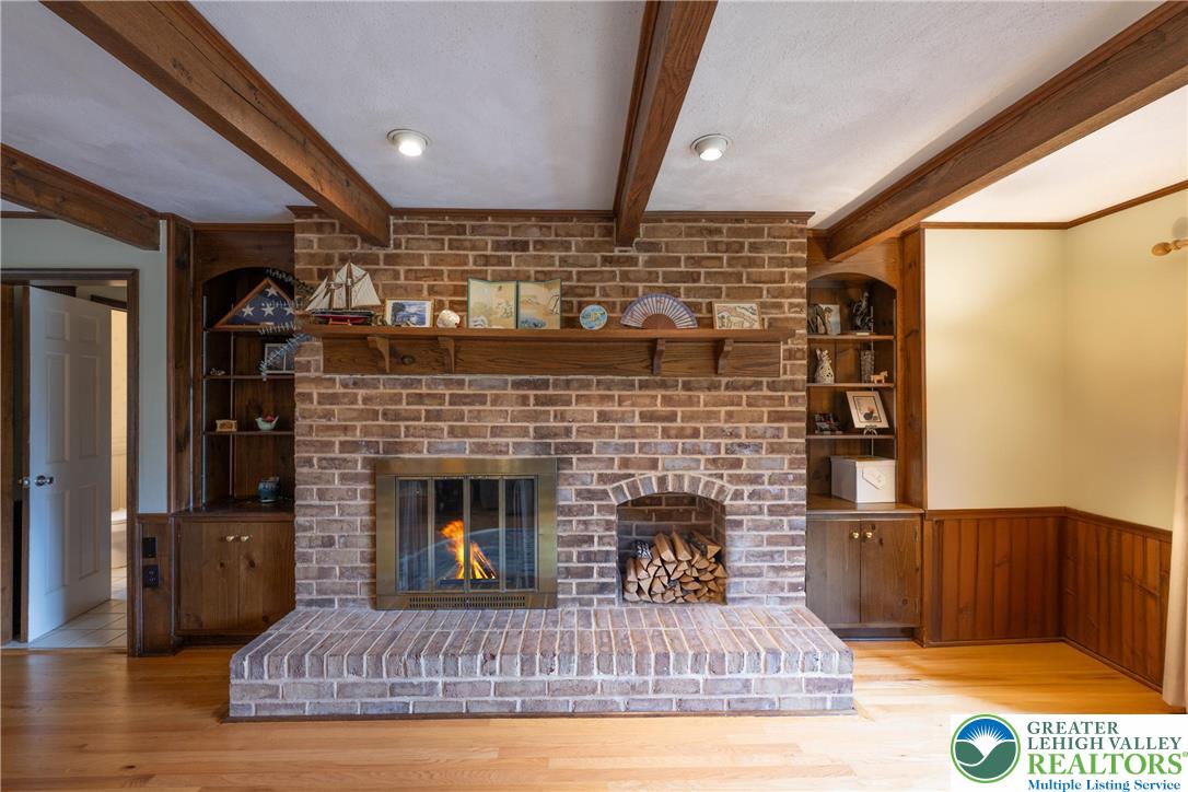 2570 Millbrook Drive Emmaus, PA 18049 - Photo 11 of 42