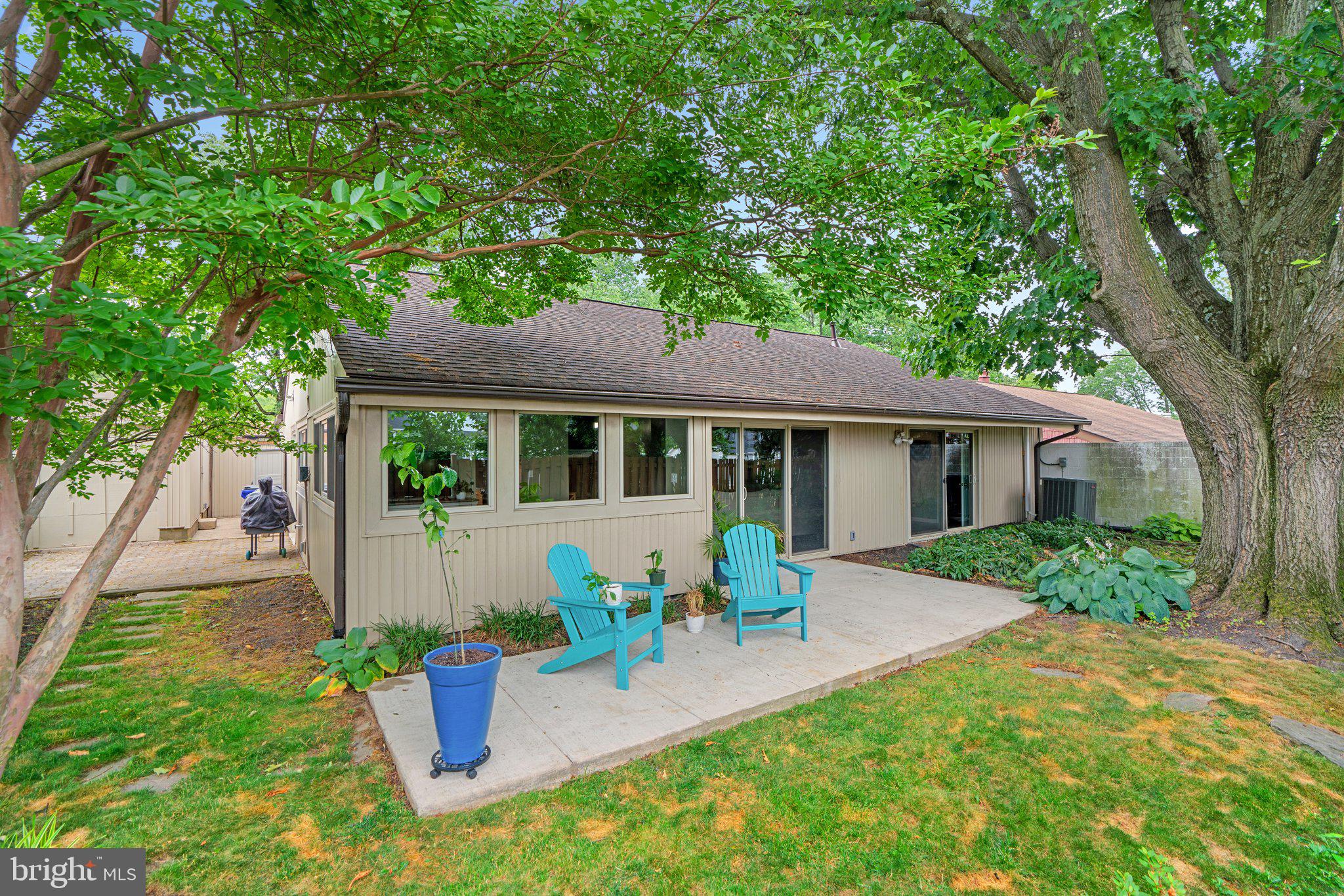 5367 Flight Feather Columbia, MD 21045 - Photo 32 of 42 a front view of a house with a garden and porch