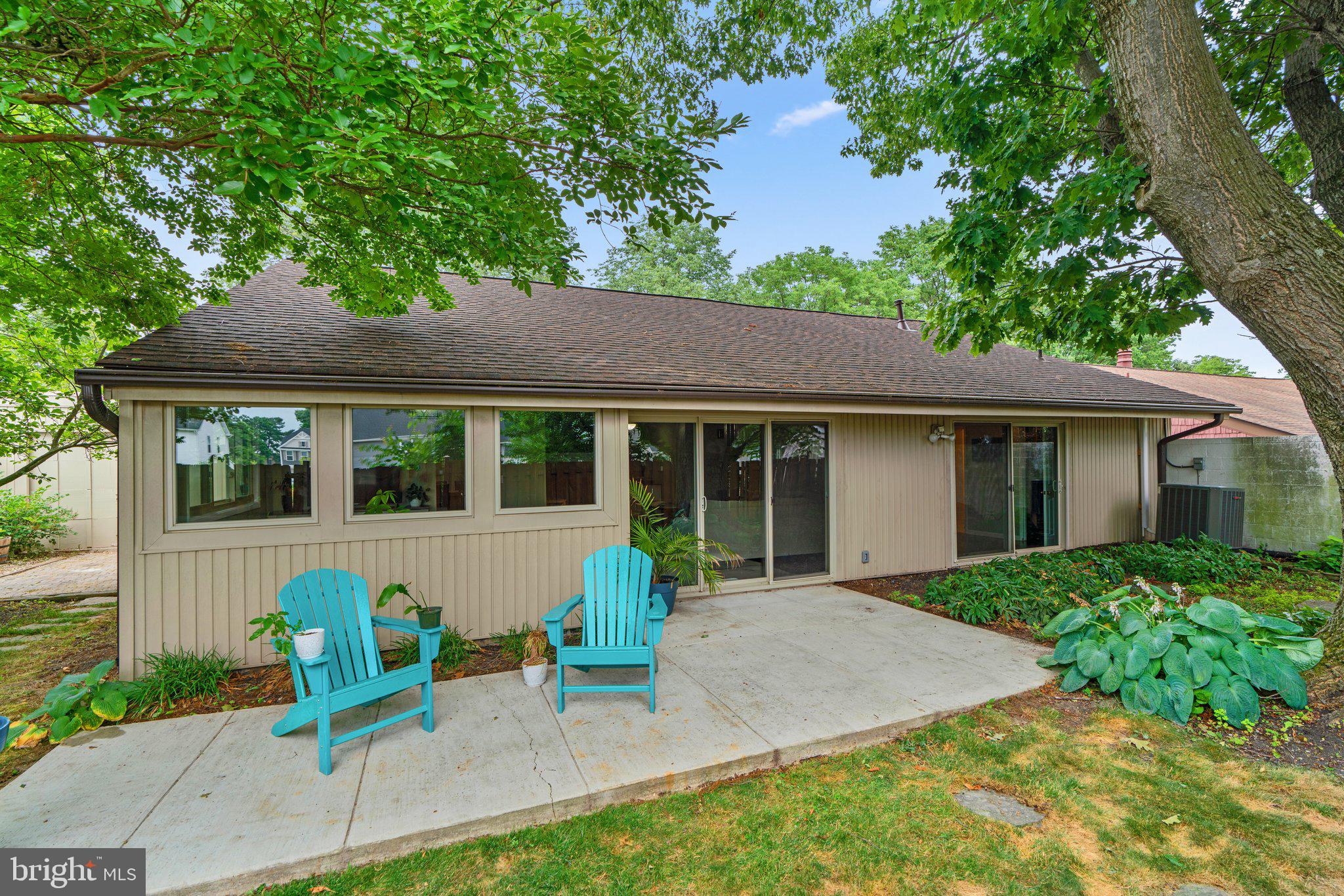 5367 Flight Feather Columbia, MD 21045 - Photo 33 of 42 a front view of a house with garden
