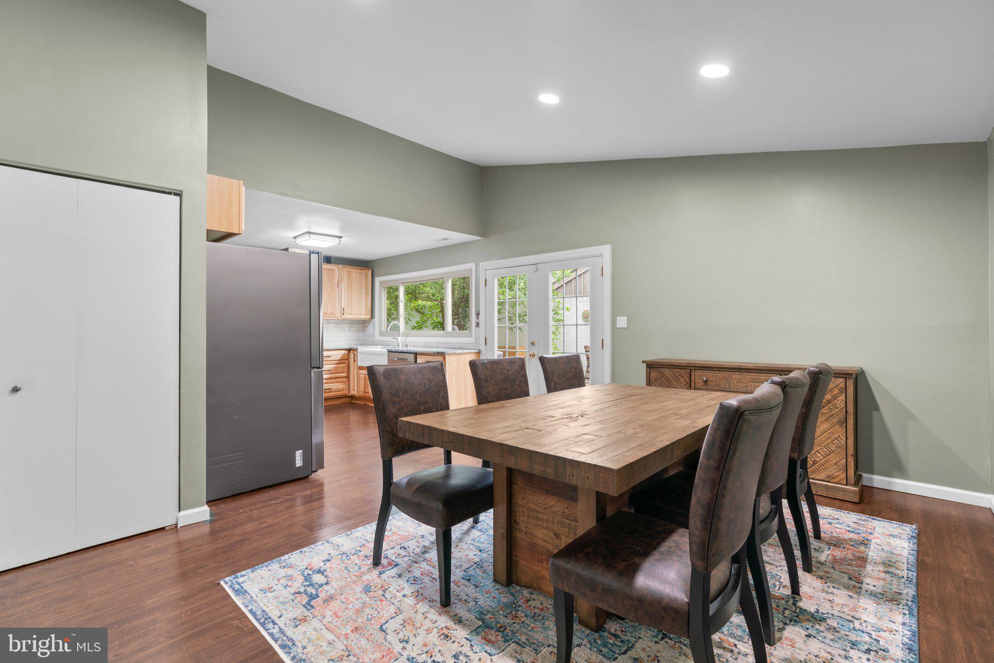 5367 Flight Feather Columbia, MD 21045 - Photo 9 of 42 a view of a dining room with furniture
