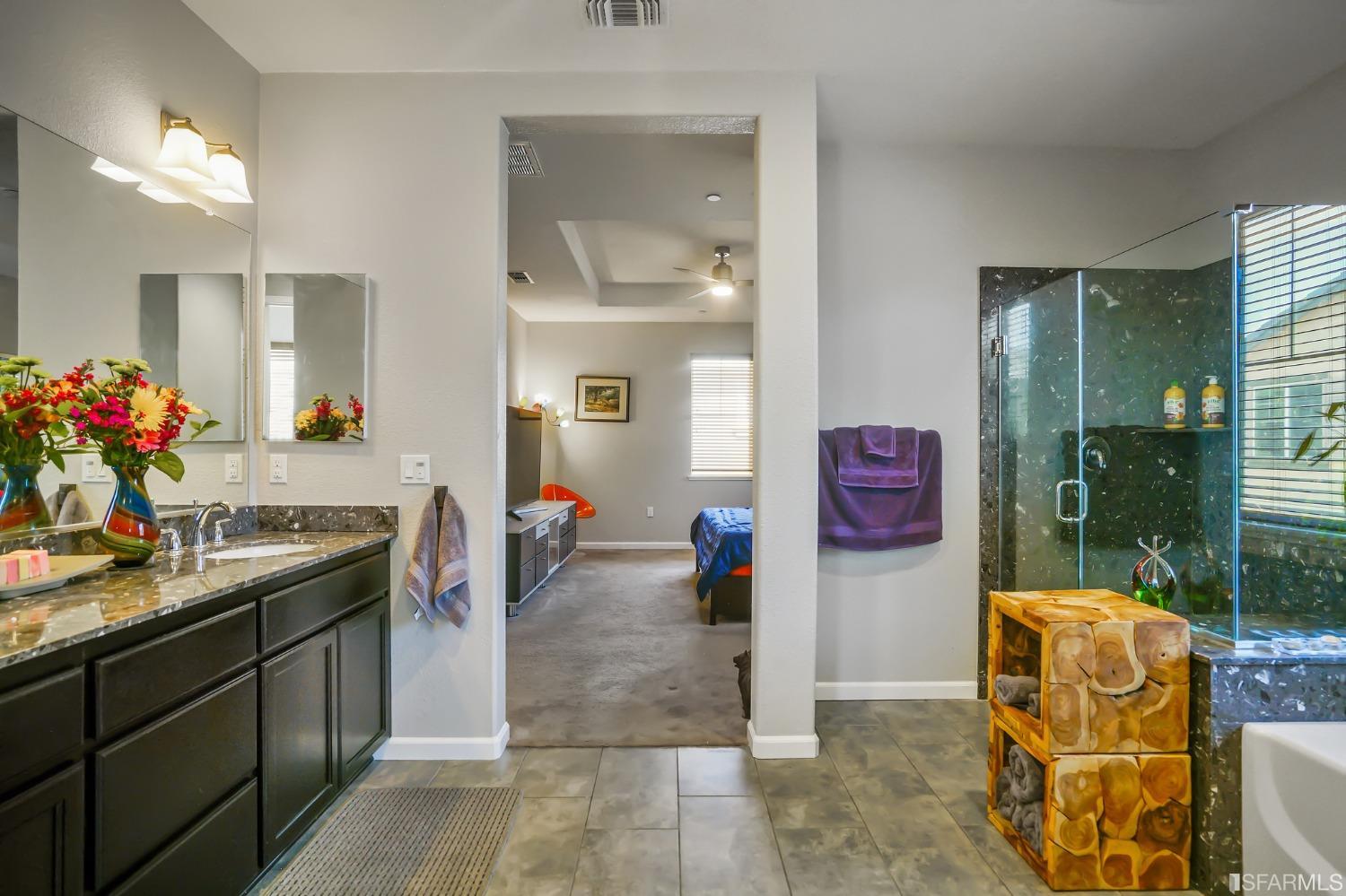 190 Belle Harbor Circle Pittsburg, CA 94565 - Photo 25 of 37 a kitchen with a sink and cabinets