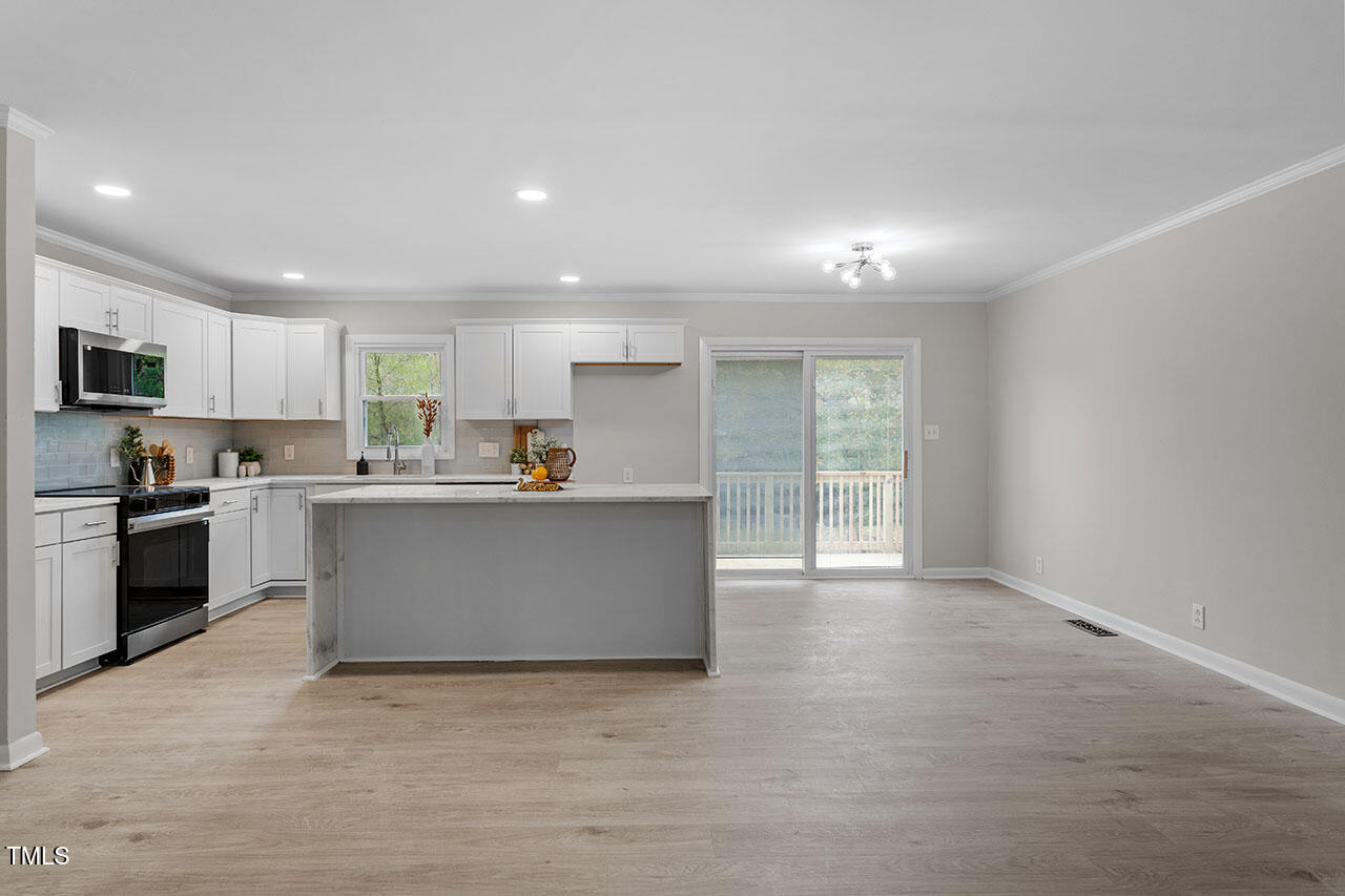 3904 Ingram Drive Raleigh, NC 27604 - Photo 13 of 37 3904 Ingram Dr_12