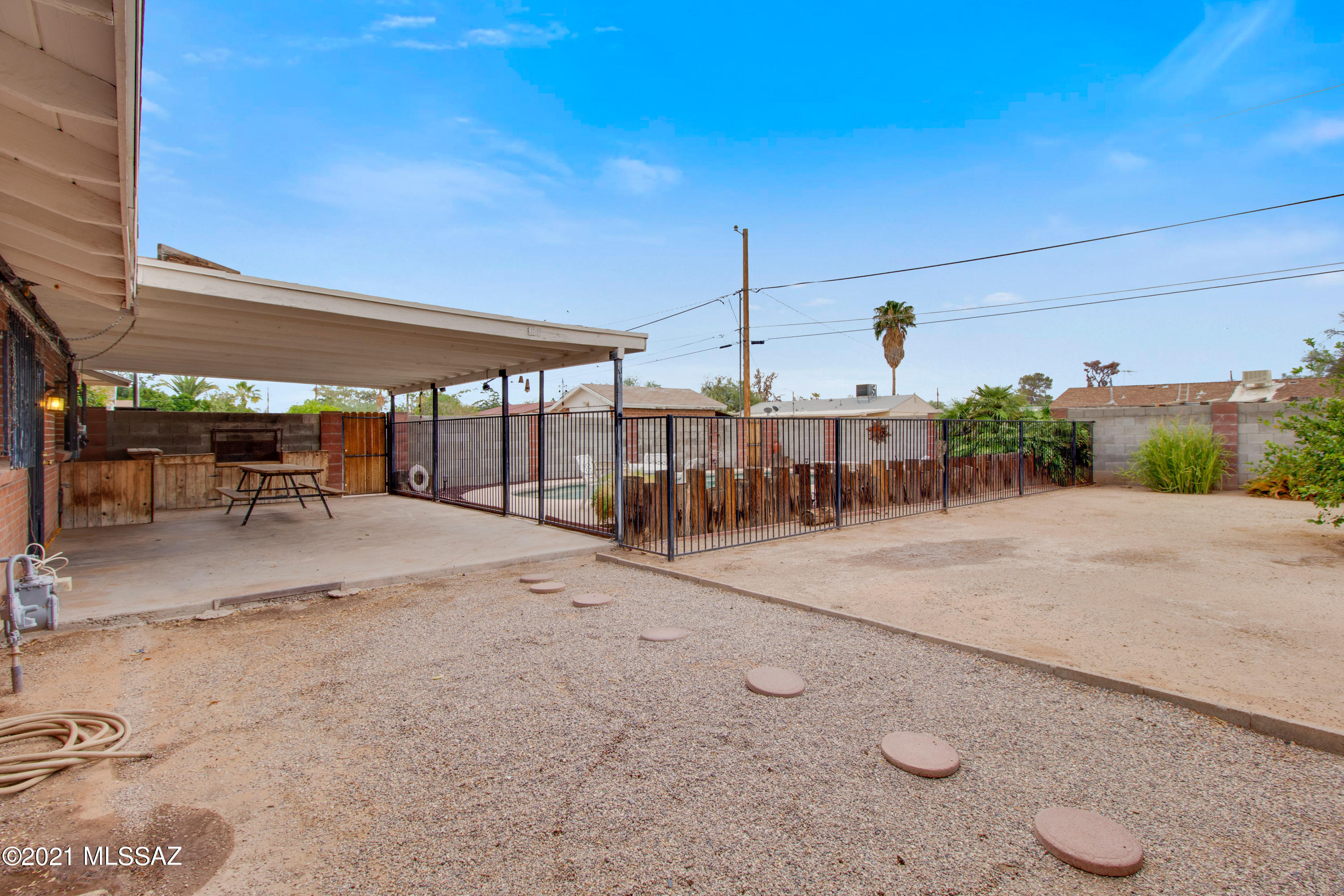 406 East Roger Road Tucson, AZ 85705 - Photo 36 of 38