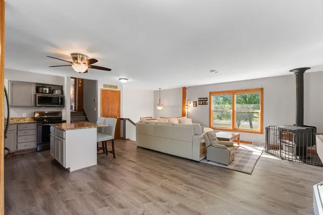 $410,000 | W165N10401 Wagon Trail, Germantown, WI 53022