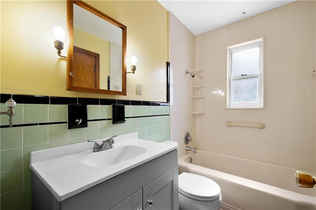 3555 Middleboro Road Pittsburgh, PA 15234 - Photo 17 of 29 Gallery Image 17