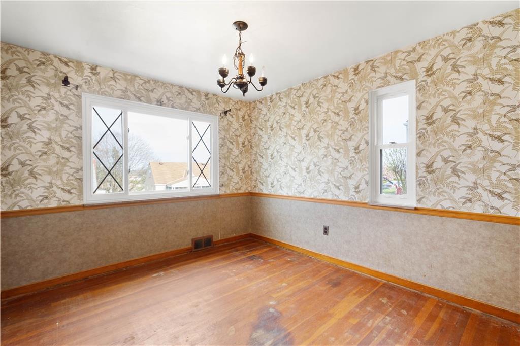 3555 Middleboro Road Pittsburgh, PA 15234 - Photo 9 of 29 Gallery Image 9