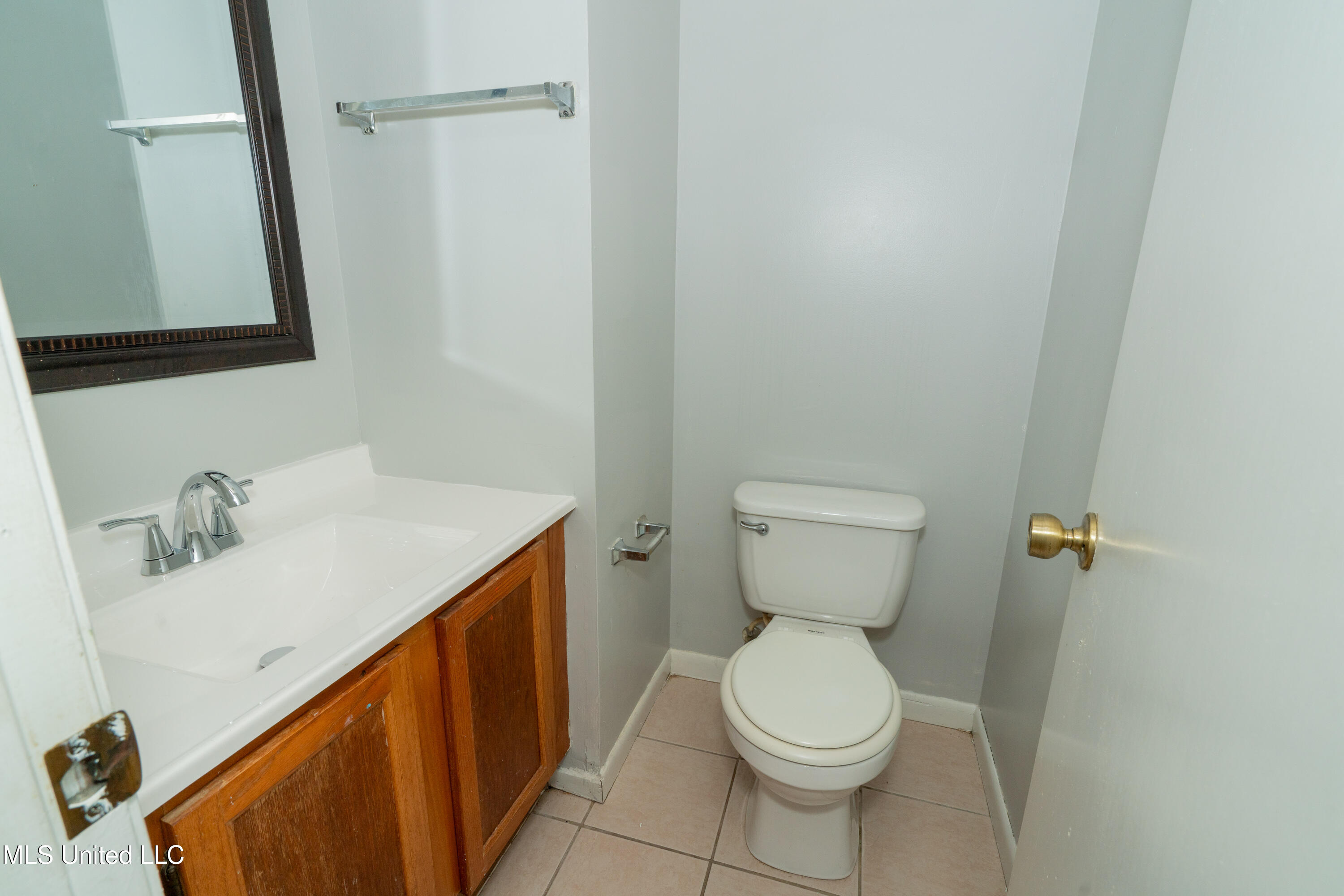 20111 Daugherty Road, Unit B Long Beach, MS 39560 - Photo 6 of 11 20111 Daurghtery Rd Unit B-04208