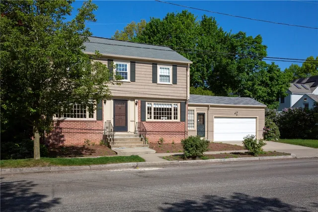 $5,500 | 470 Elmgrove Avenue, Providence, RI 02906
