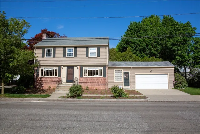 $5,500 | 470 Elmgrove Avenue, Providence, RI 02906