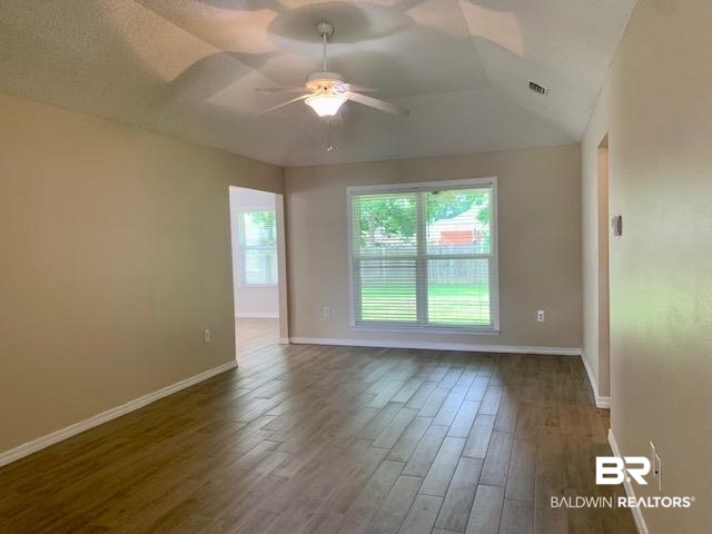 16967 Sugar Loop Foley, AL 36535 - Photo 3 of 23