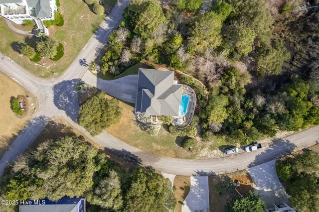 $1,575,000 | 200 Shipwreck Lane, Emerald Isle, NC 28594