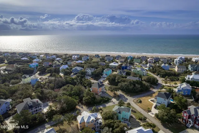 $1,575,000 | 200 Shipwreck Lane, Emerald Isle, NC 28594
