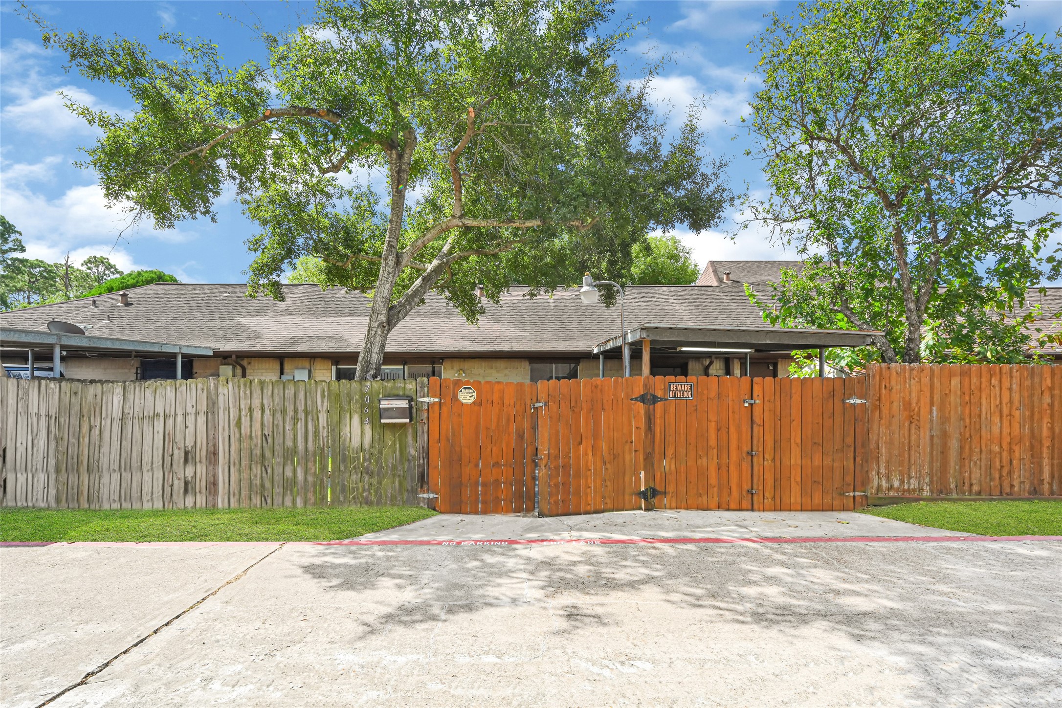 7064 Jetty Lane Houston, TX 77072 - Photo 24 of 30 Gallery Image 24