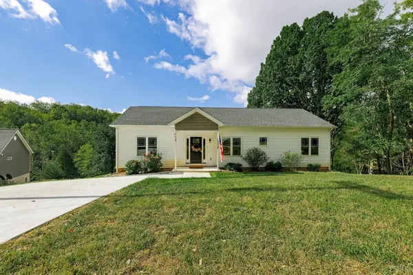 $350,000 | 3850 Coffee Road, Forest, VA 24551
