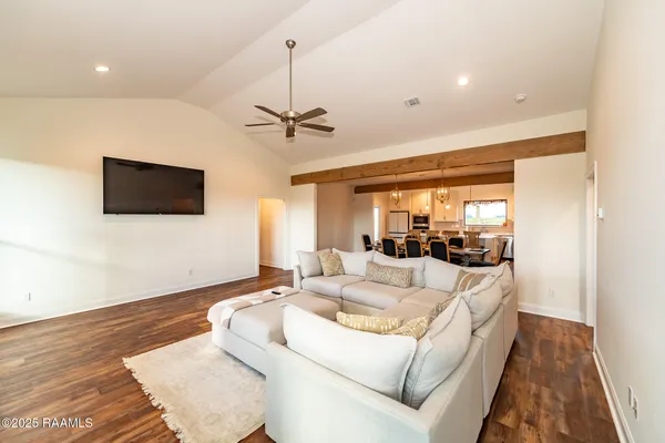 $399,000 | 152 Trudell, Basile, LA 70515