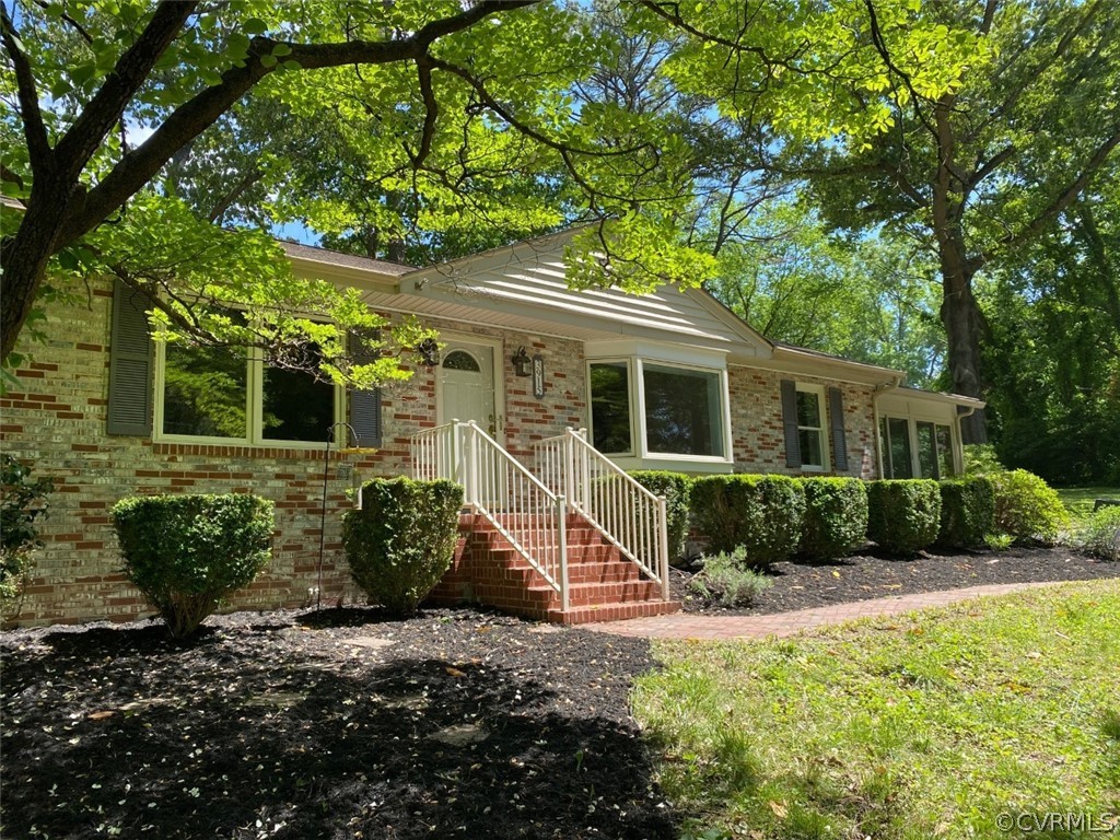 3915 Hickory Road Richmond, VA 23235 - Photo 3 of 37