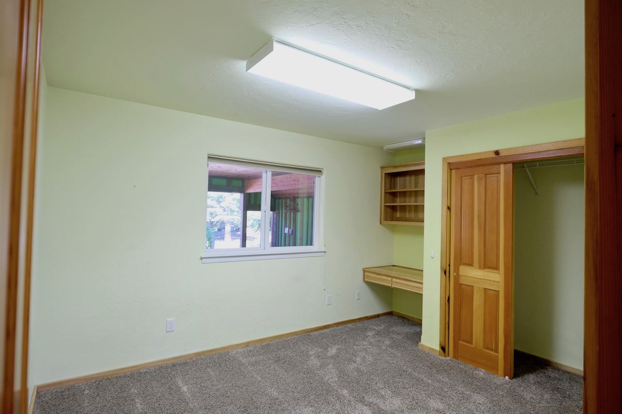 601 Davis Place Road Mount Shasta, CA 96067 - Photo 20 of 22 Gallery Image 20