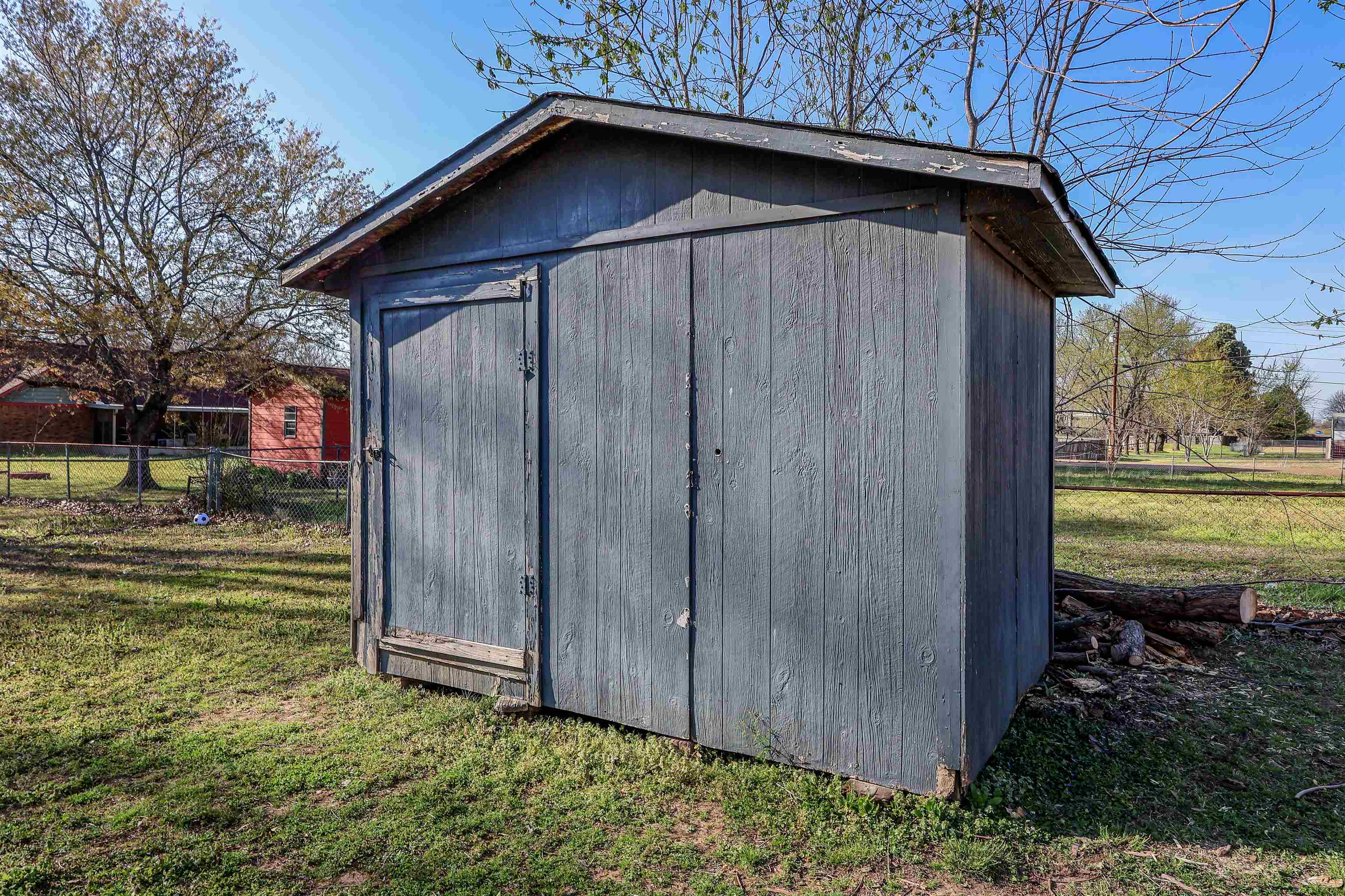 157 Nancye Reeder Avenue Munford, TN 38058 - Photo 4 of 17 a view of a house with backyard