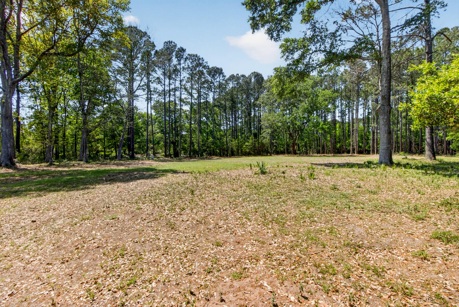 1049 Mainsail Court Awendaw, SC 29429 - Photo 14 of 40 27_27_mls