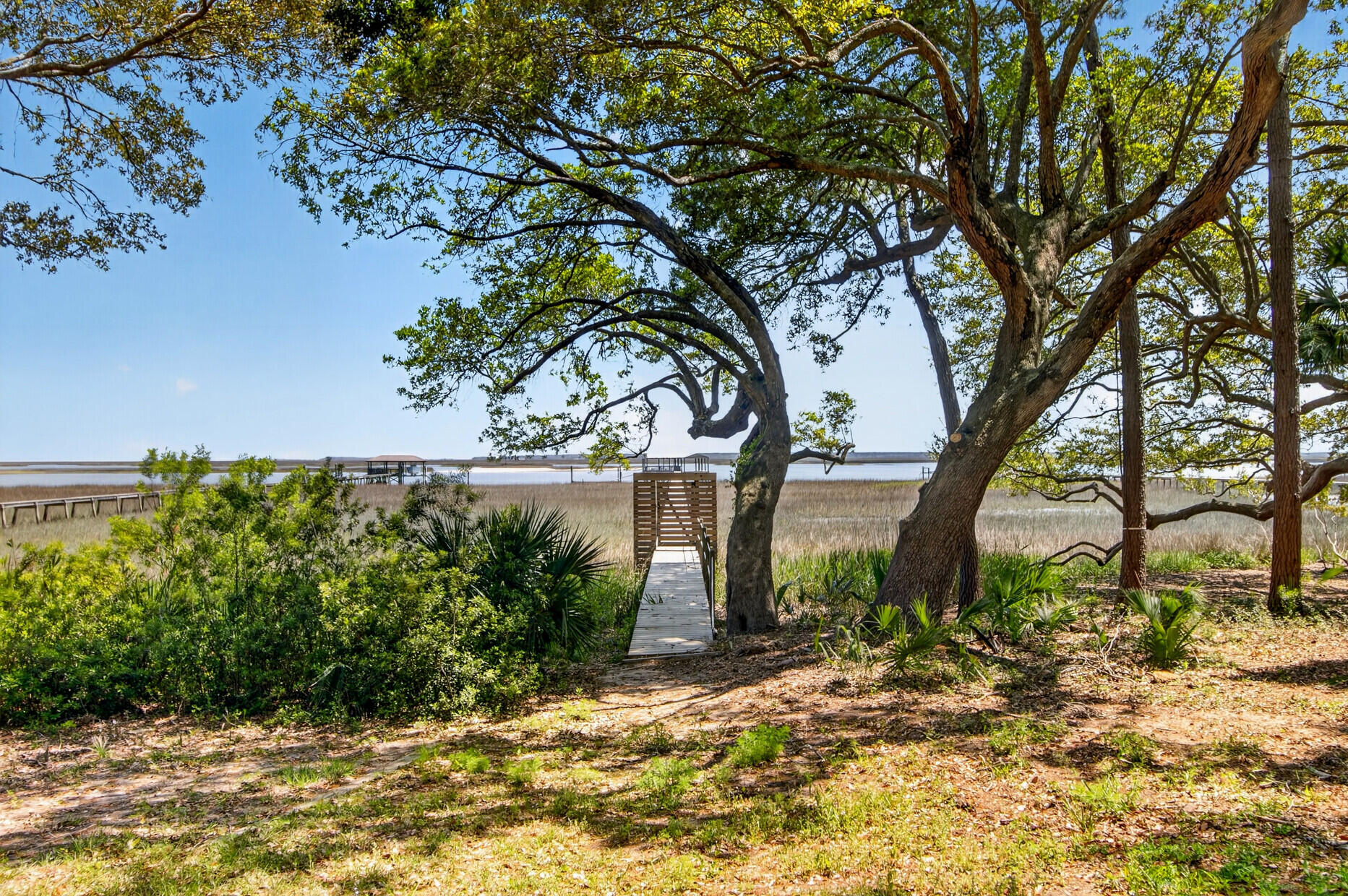 1049 Mainsail Court Awendaw, SC 29429 - Photo 15 of 40 28_28_mls