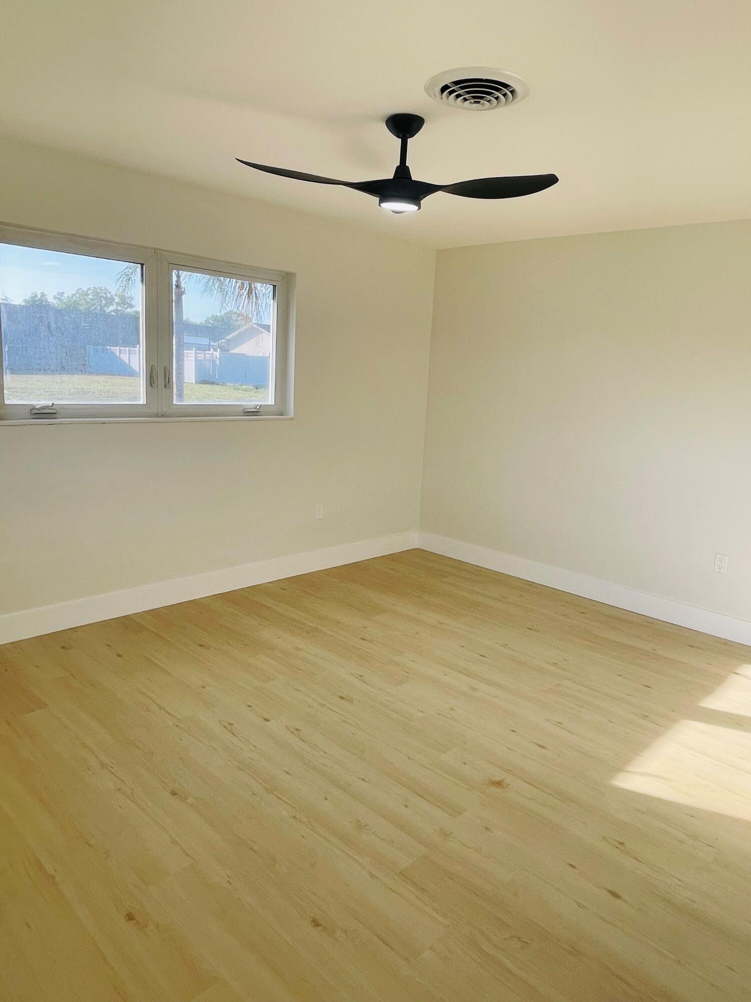 640 Northwest 16th Court Boca Raton, FL 33486 - Photo 17 of 20 9