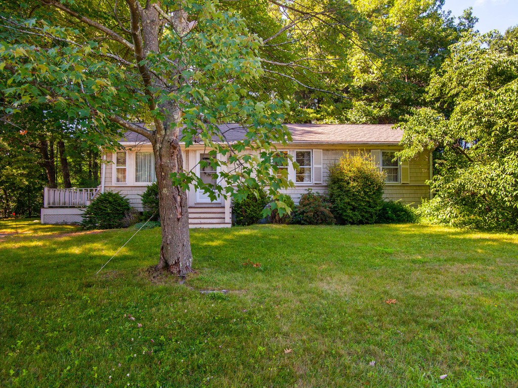 36 College Road Burlington, MA 01803 - Photo 2 of 23 Gallery Image 2