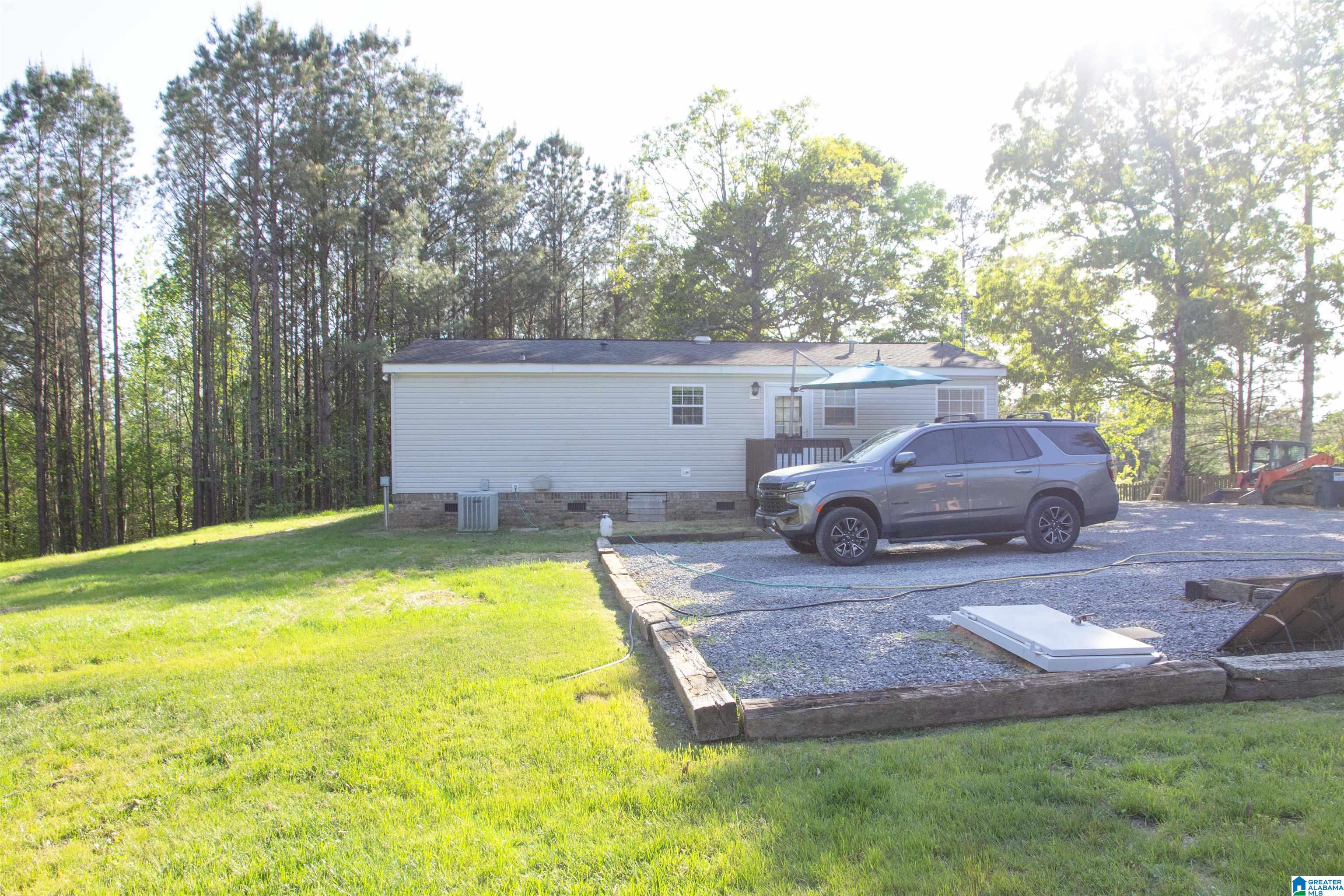 139 Tree Line Drive Odenville, AL 35120 - Photo 4 of 20