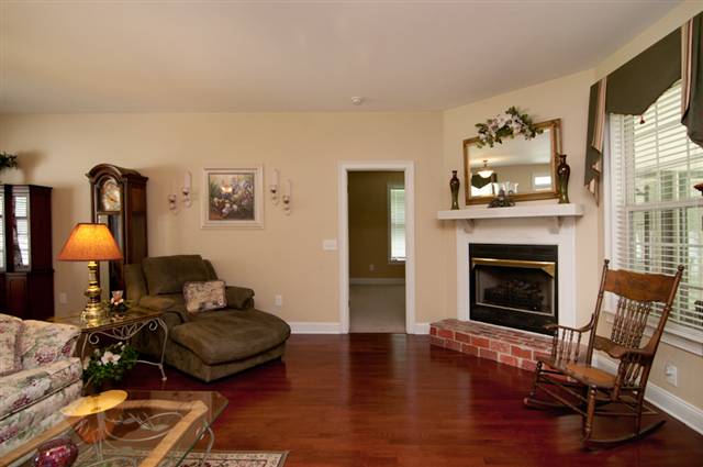 1979 Colonial Street Georgetown, SC 29440 - Photo 3 of 15 Gallery Image 3