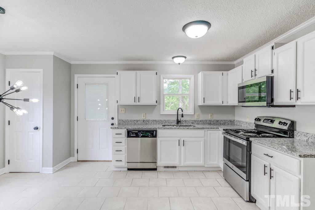 7800 Alison Court Raleigh, NC 27615 - Photo 6 of 23