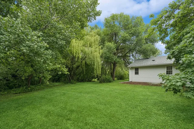 $399,900 | 9372 71st Street Northeast, Spicer, MN 56288