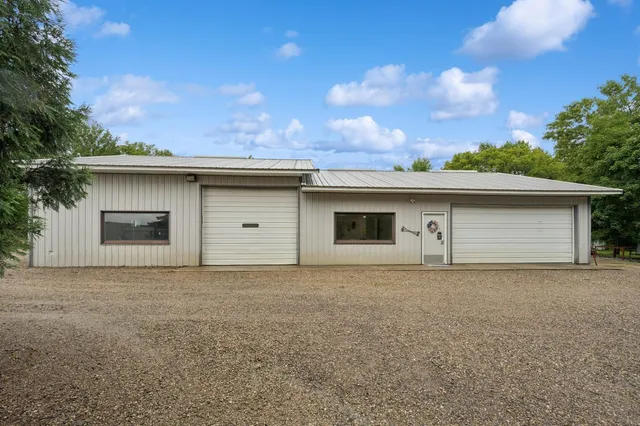 $399,900 | 9372 71st Street Northeast, Spicer, MN 56288