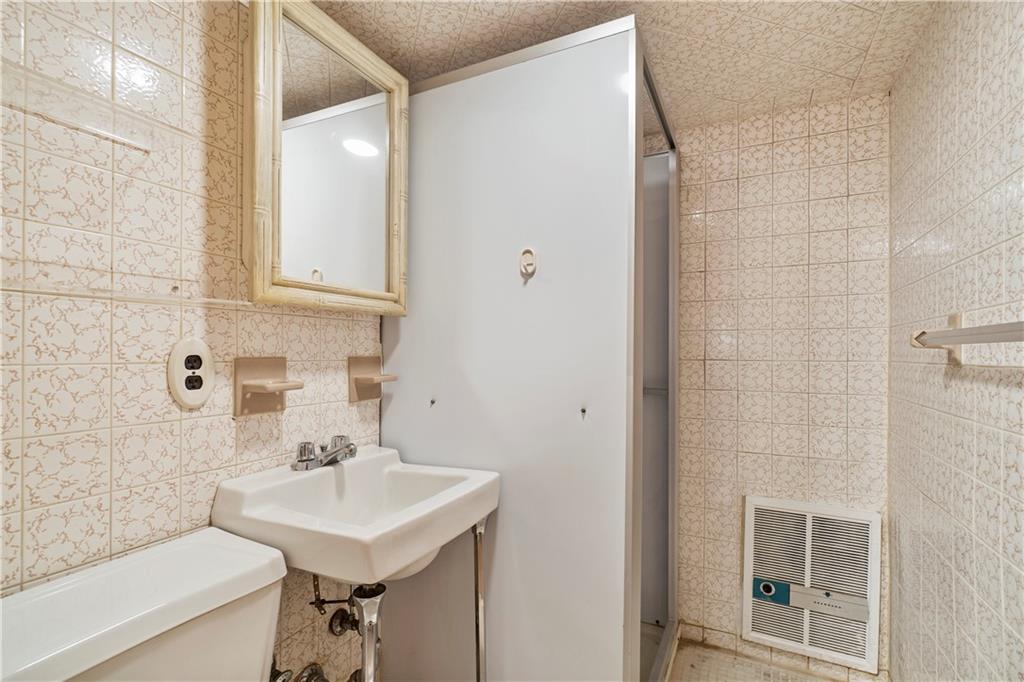 1069 82nd Street Brooklyn, NY 11228 - Photo 21 of 23