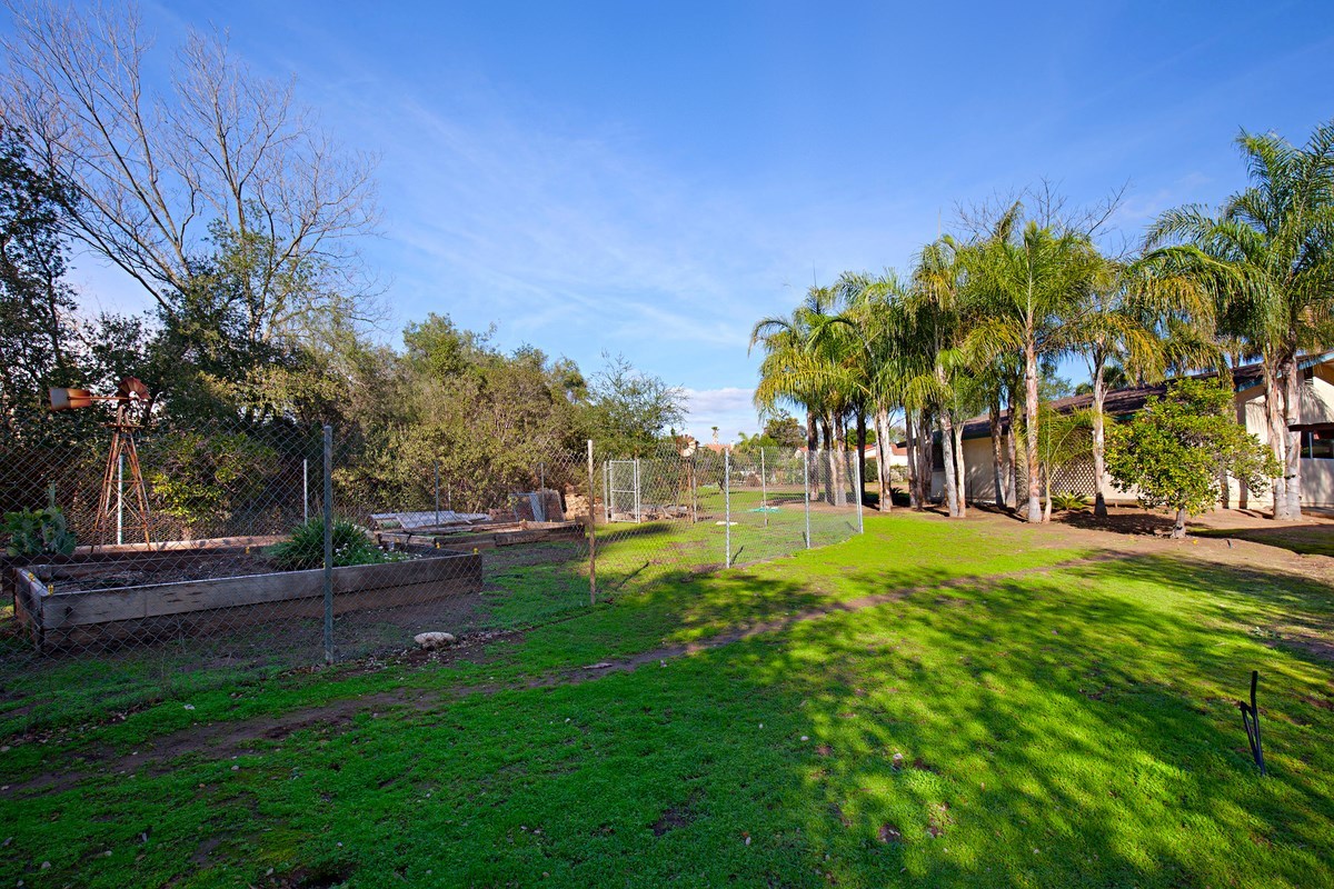 1352 Reche Road Fallbrook, CA 92028 - Photo 22 of 25