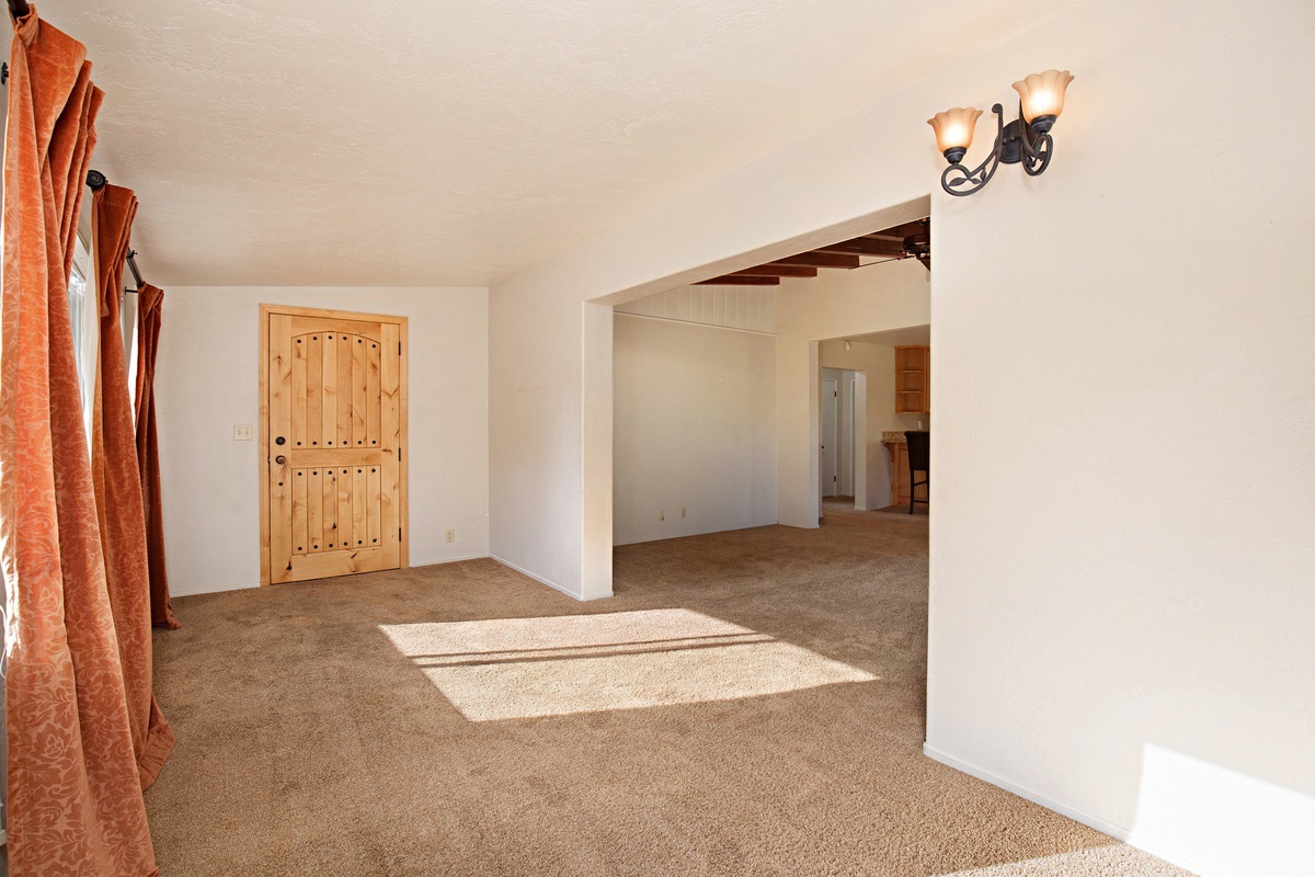 1352 Reche Road Fallbrook, CA 92028 - Photo 4 of 25