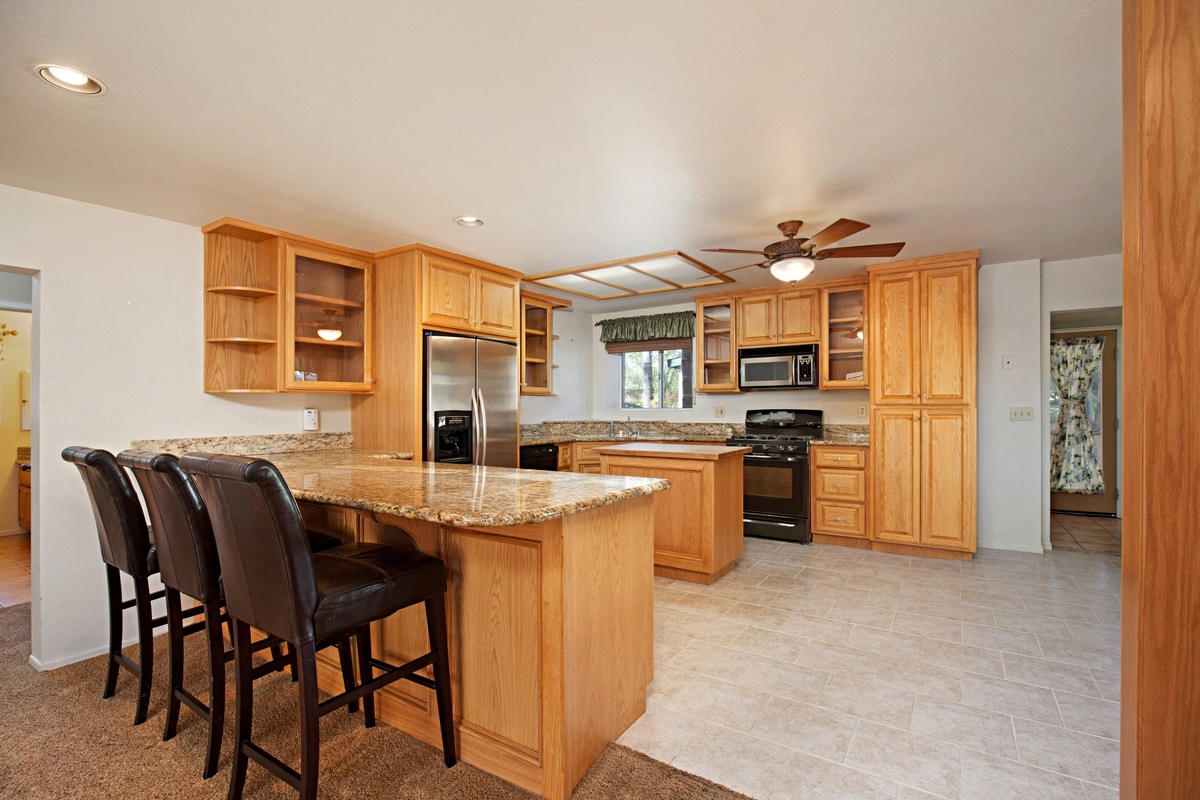 1352 Reche Road Fallbrook, CA 92028 - Photo 8 of 25