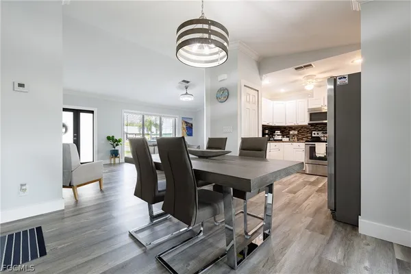 $6,500 | 1932 Southeast 9th Terrace, Cape Coral, FL 33990