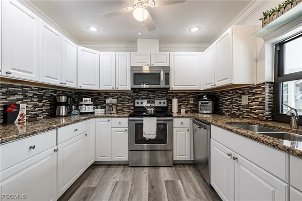 $6,500 | 1932 Southeast 9th Terrace, Cape Coral, FL 33990