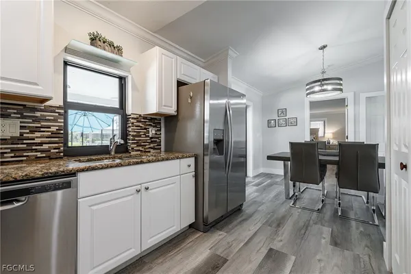 $6,500 | 1932 Southeast 9th Terrace, Cape Coral, FL 33990