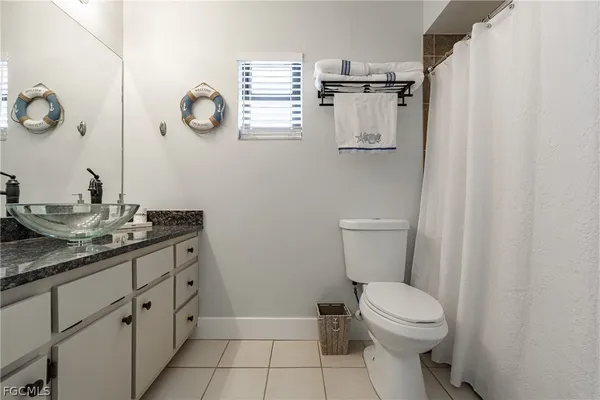 $6,500 | 1932 Southeast 9th Terrace, Cape Coral, FL 33990