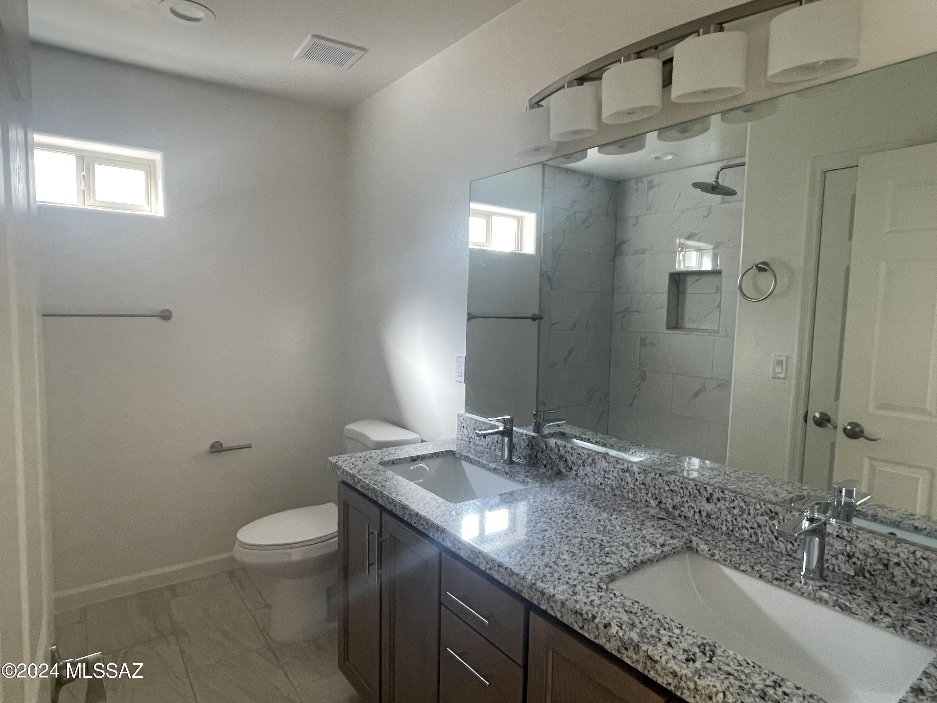 945 Epun Court Rio Rico, AZ 85648 - Photo 8 of 17