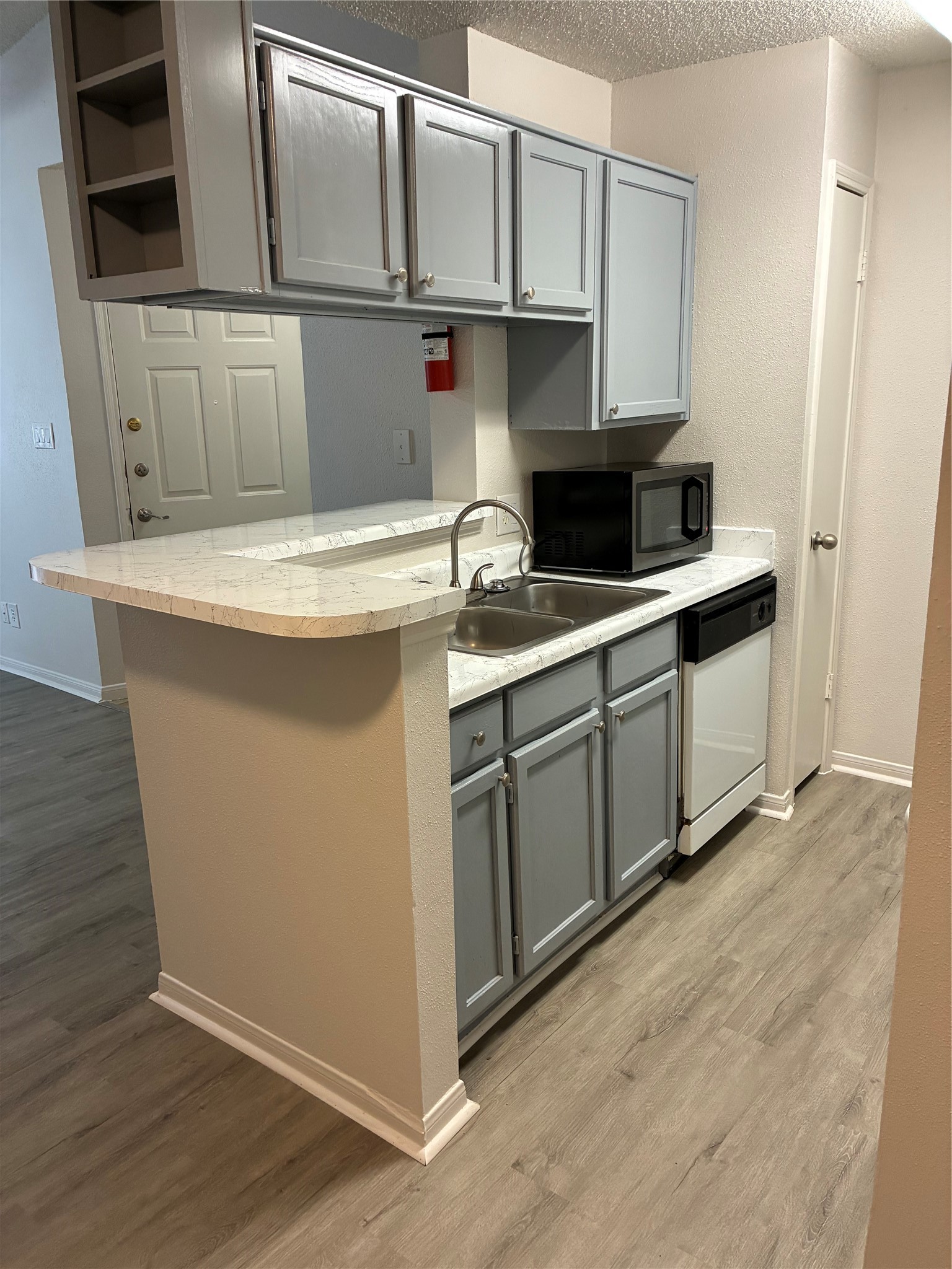 2121 Hepburn Street, Unit 404 Houston, TX 77054 - Photo 9 of 30