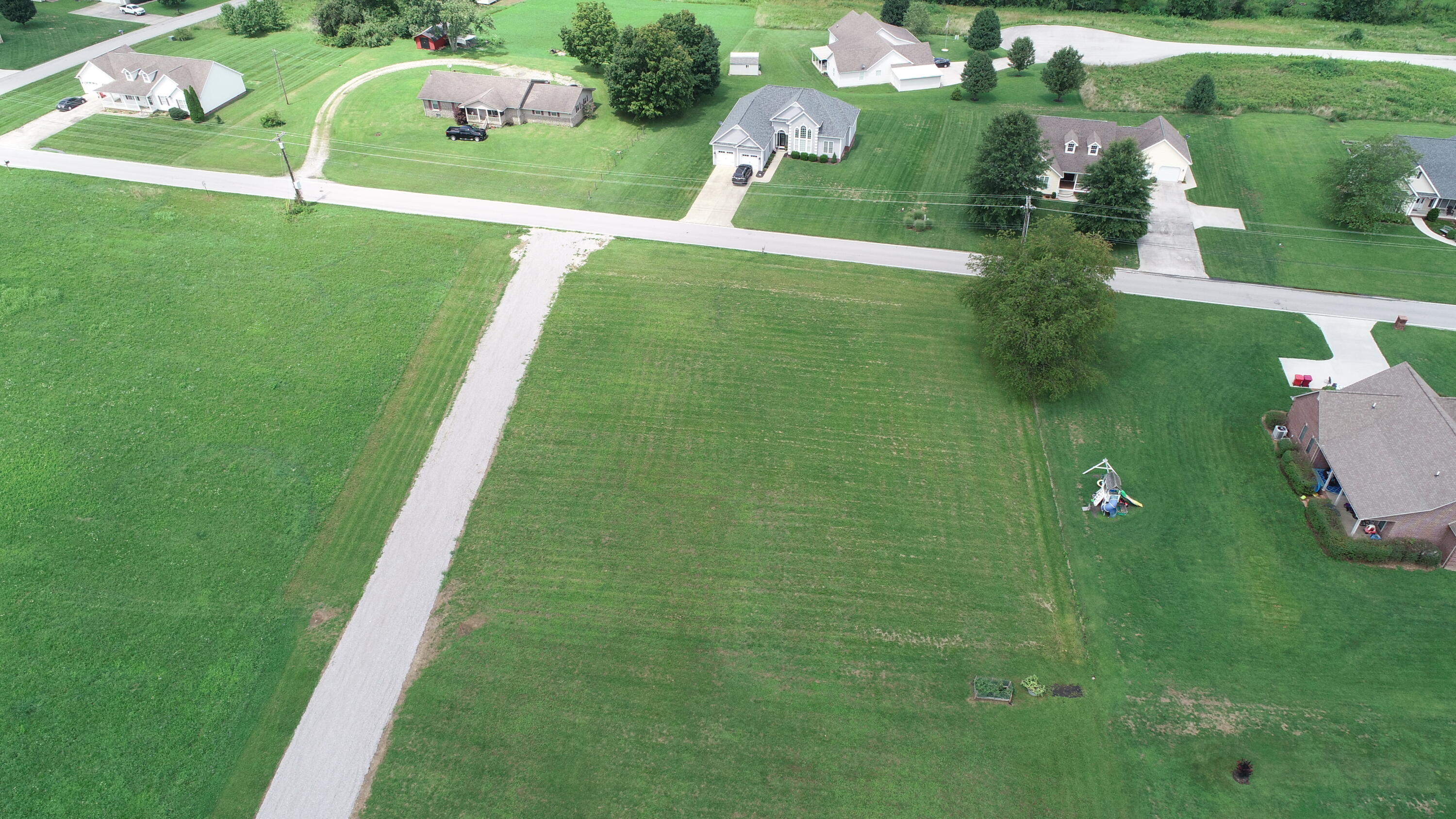 999 A Wyan Road London, KY 40744 - Photo 6 of 17 DJI_0128
