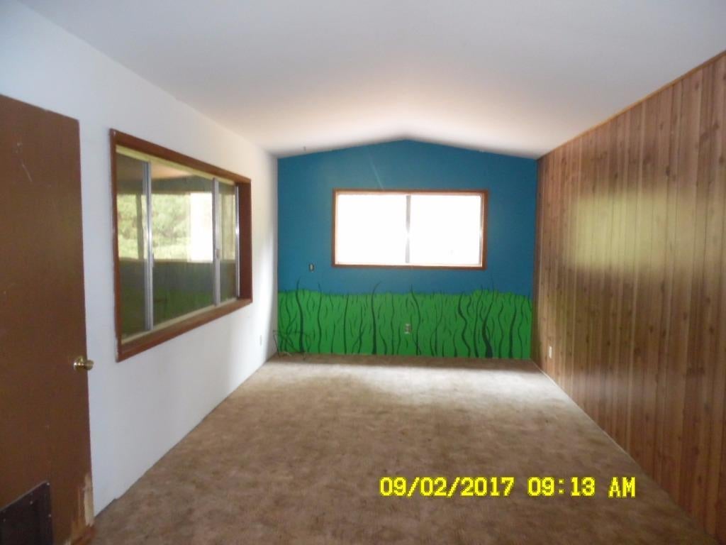 1627 Queens Branch Road Rogue River, OR 97537 - Photo 9 of 15 Additional Photo