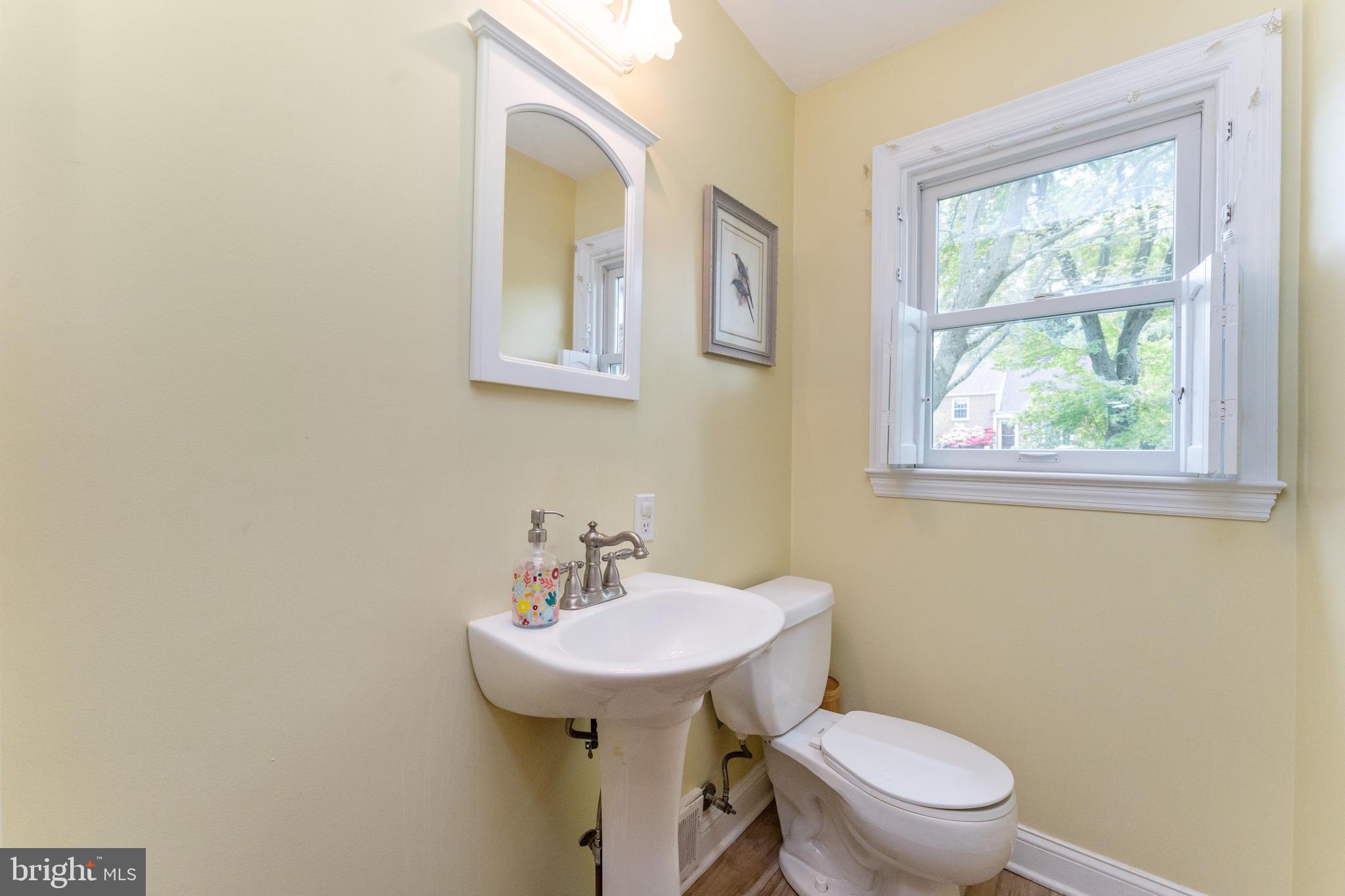 8444 Chippewa Road Philadelphia, PA 19128 - Photo 14 of 30