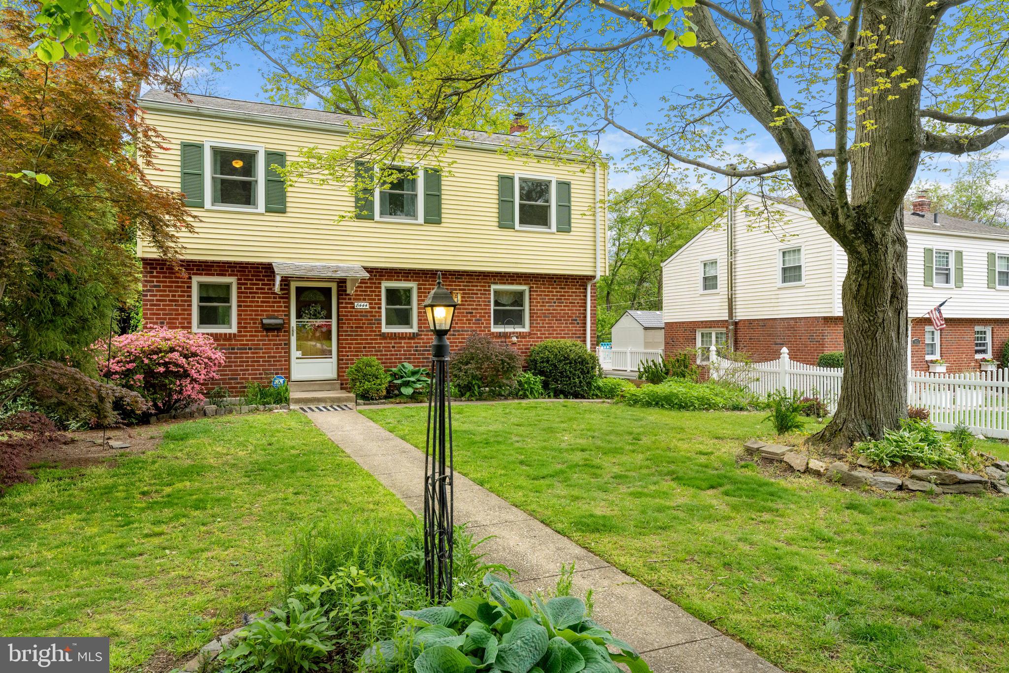 8444 Chippewa Road Philadelphia, PA 19128 - Photo 2 of 30