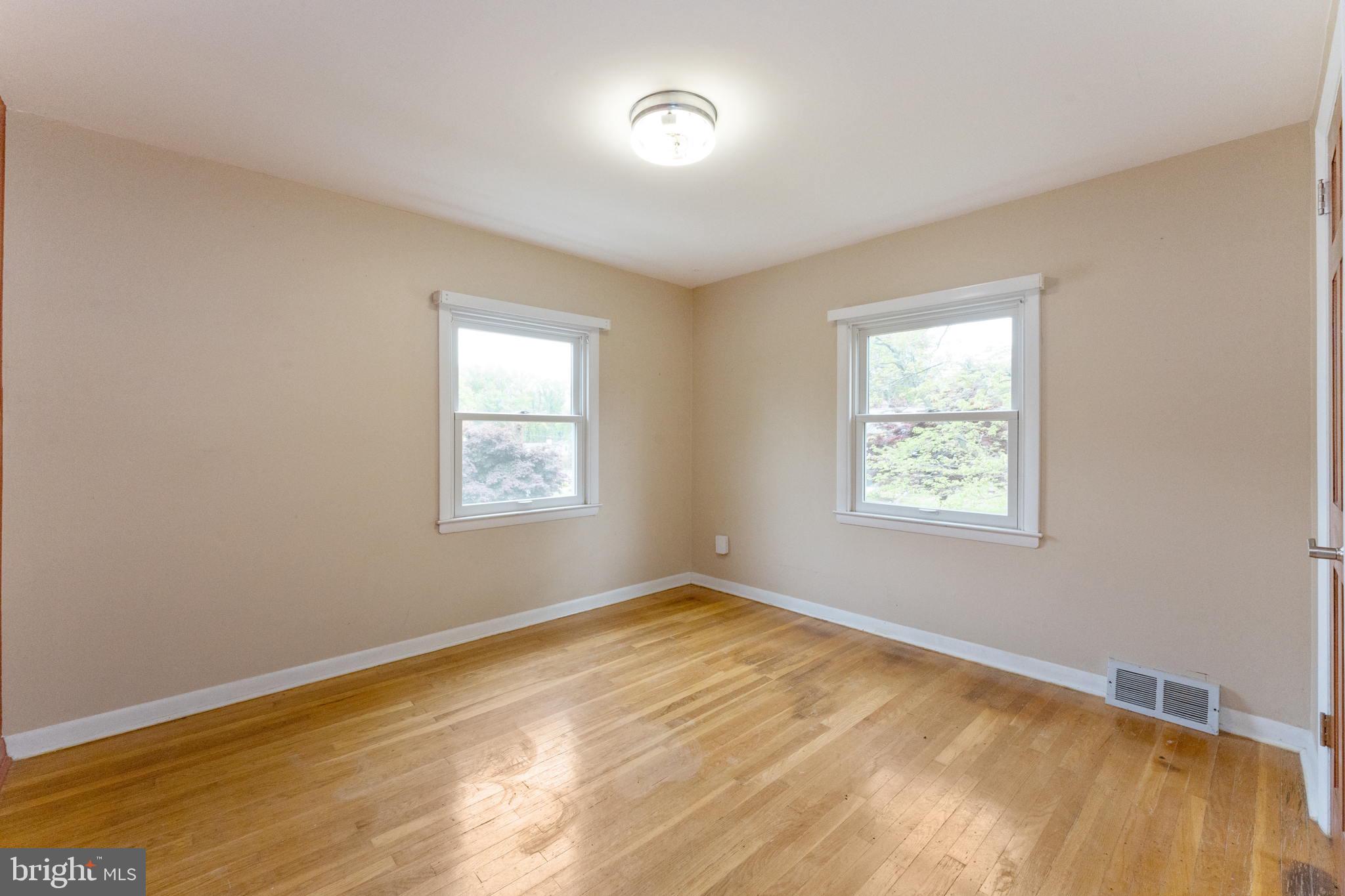 8444 Chippewa Road Philadelphia, PA 19128 - Photo 21 of 30