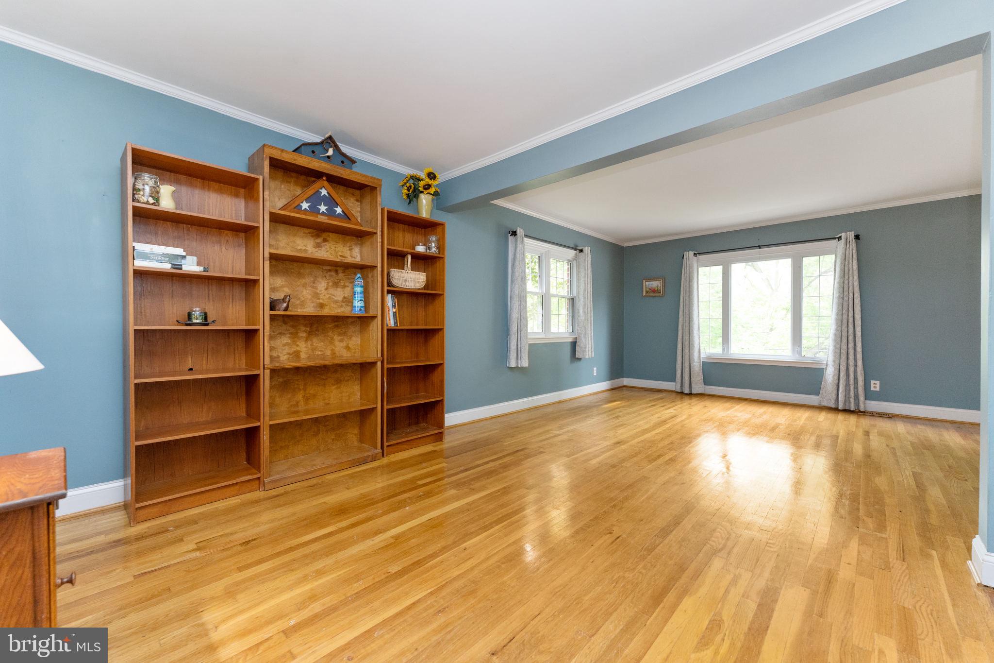 8444 Chippewa Road Philadelphia, PA 19128 - Photo 6 of 30