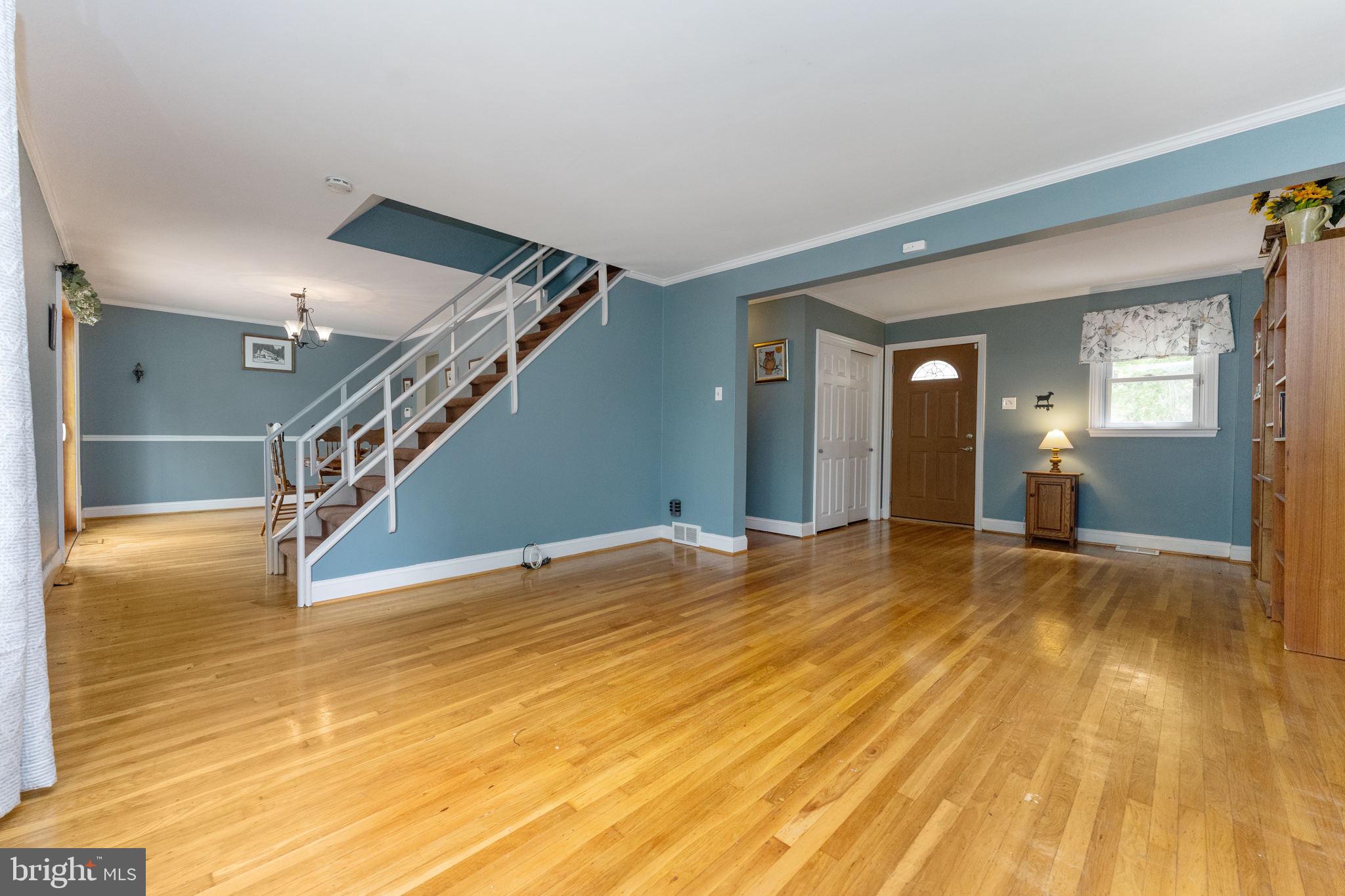 8444 Chippewa Road Philadelphia, PA 19128 - Photo 7 of 30